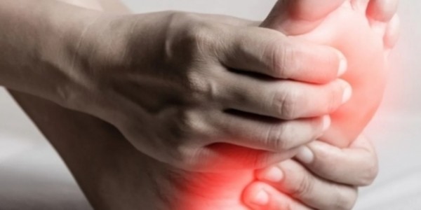 Terapi Stem Cell untuk Plantar Fasciitis: Solusi Regeneratif untuk Mengurangi Nyeri Tumit