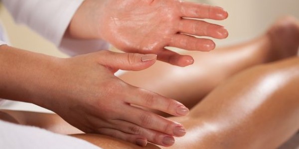 Pijat Saat Menstruasi Boleh atau Tidak? Cek Fakanya Sekarang