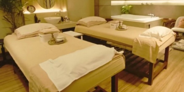 Ada di Gaya Spa Wellness, Apa Itu Hot Stone Message?