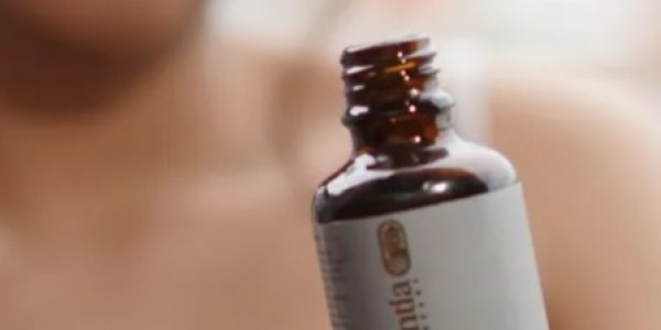 Cara Pakai dan Manfaat Face Oil Serum Essentia Apothecary